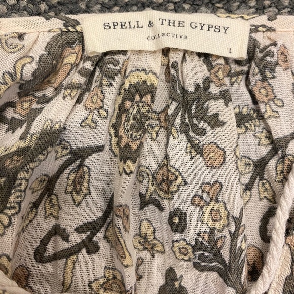 Spell Journey Blouse in Ash Size Large - Picture 7 of 15